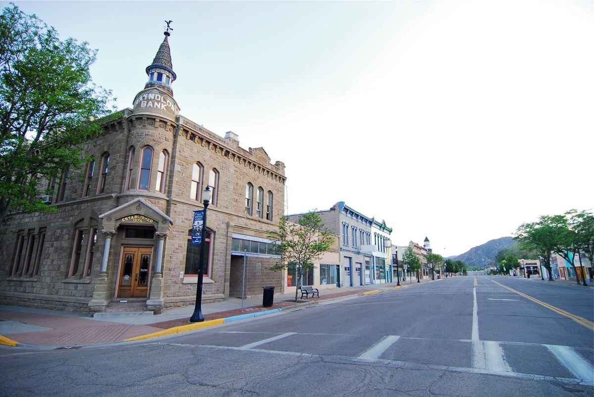 Cañon City Colorado - ARK Screen Printing serves Cañon City